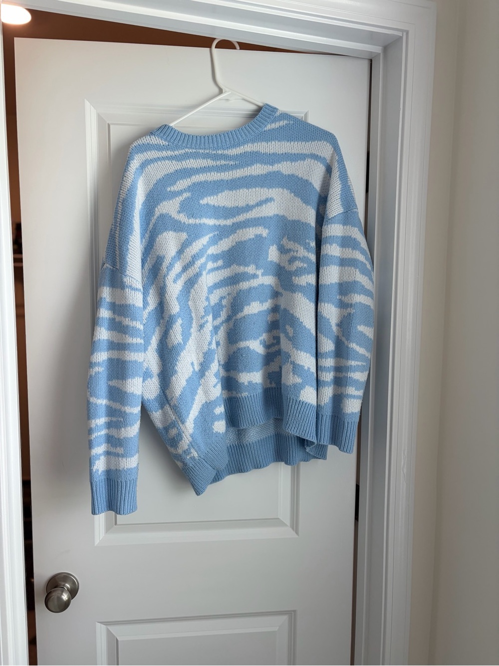 Vine & Love Sky Blue and White Zebra-Print Crewneck Sweater
